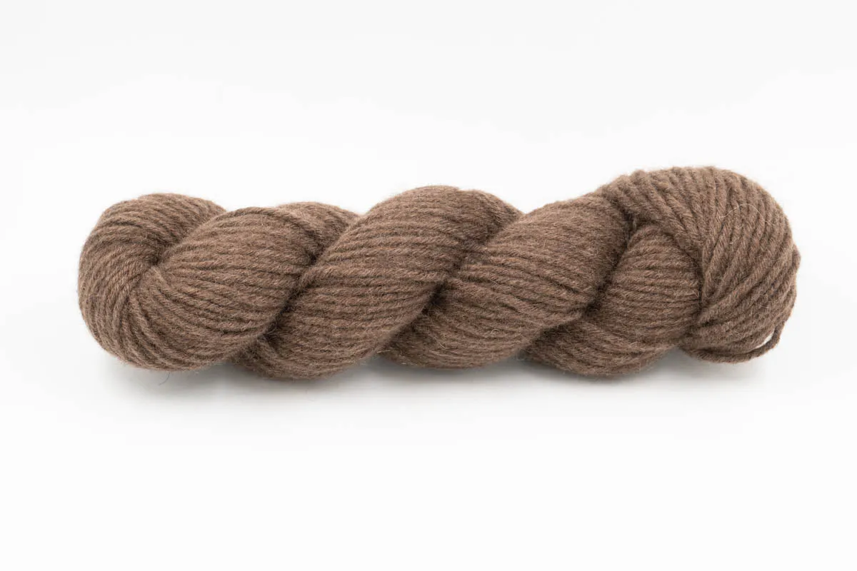 Baby Yak Wool Yarn - Undyed Milk Chocolate Brown - Bulky