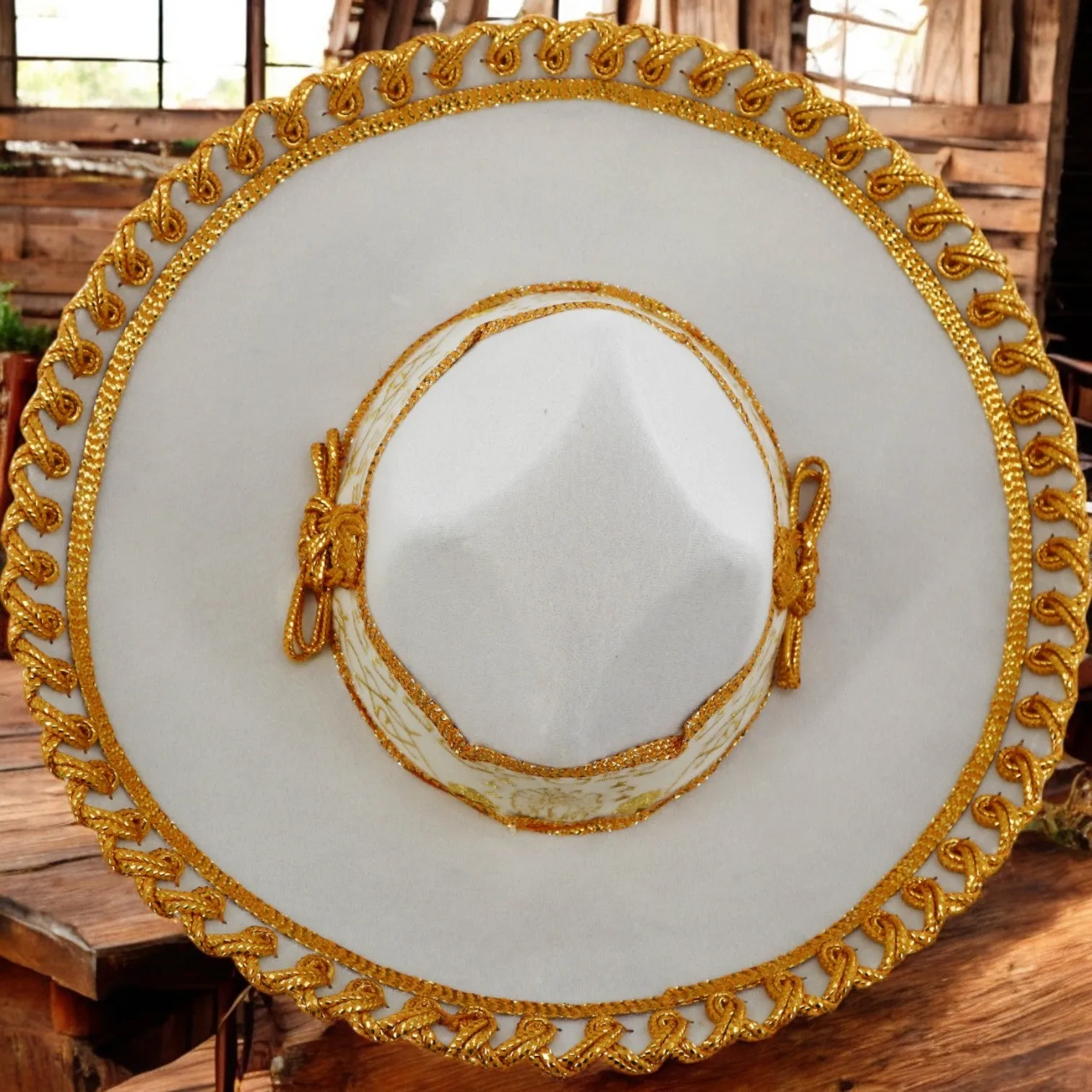 Charro Baptism (7-Piece) (Ivory/Virgin/Gold)