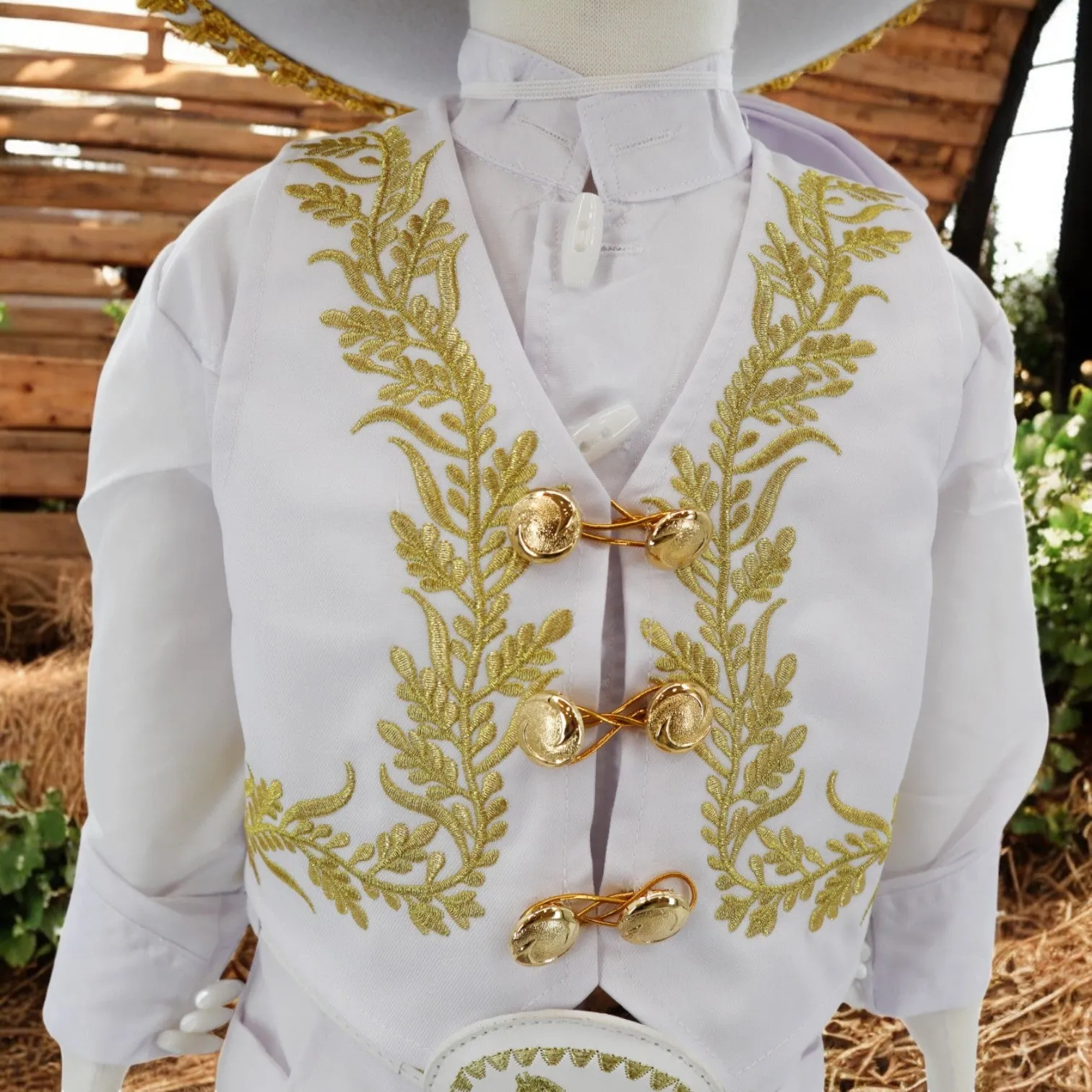 Charro Baptism (7-Piece) (White/Horse/Gold)