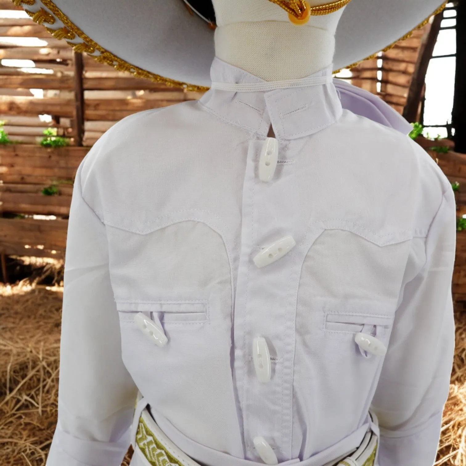 Charro Baptism (7-Piece) (White/Horse/Gold)