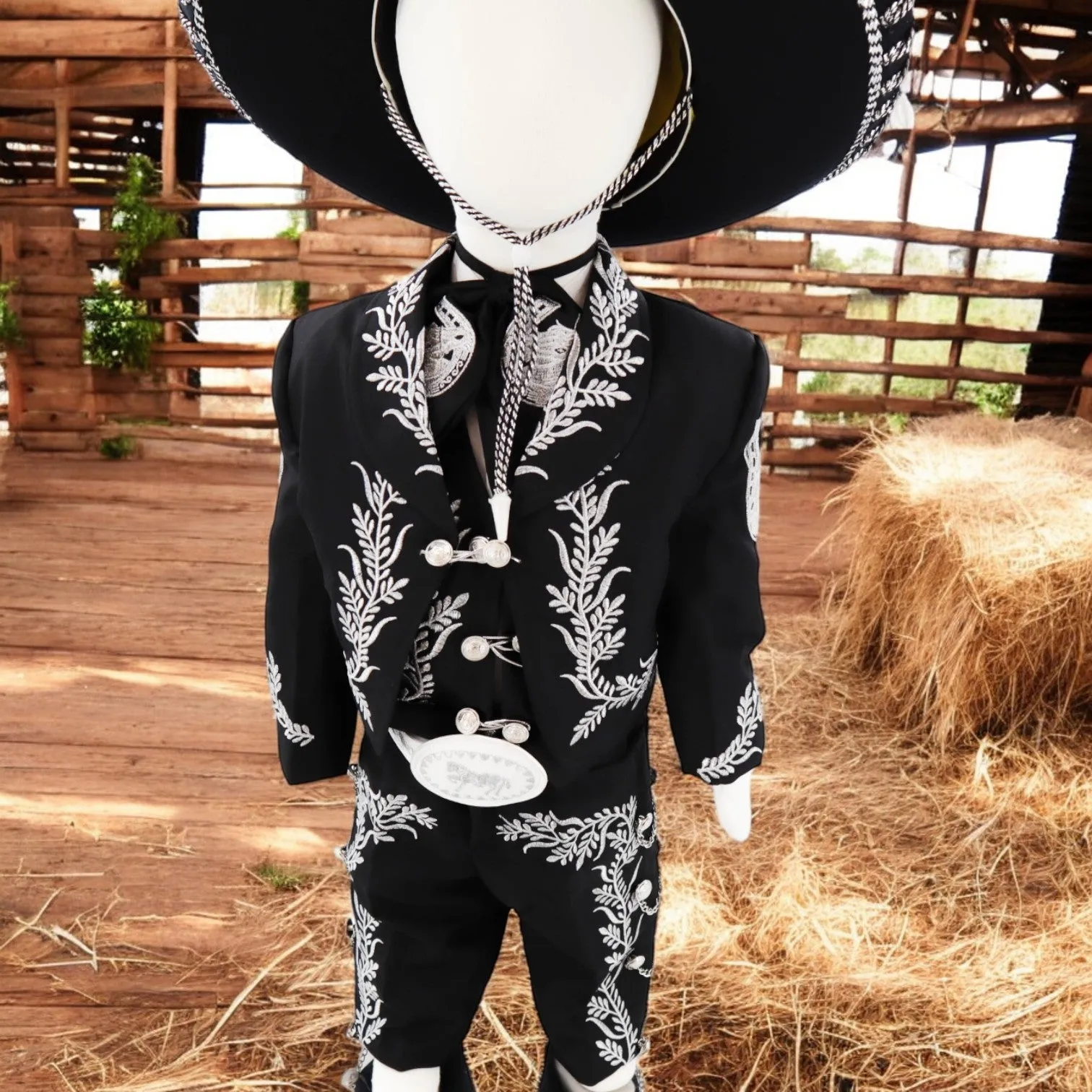 Charro Suit (7-Piece) (Black/Horse/Silver)