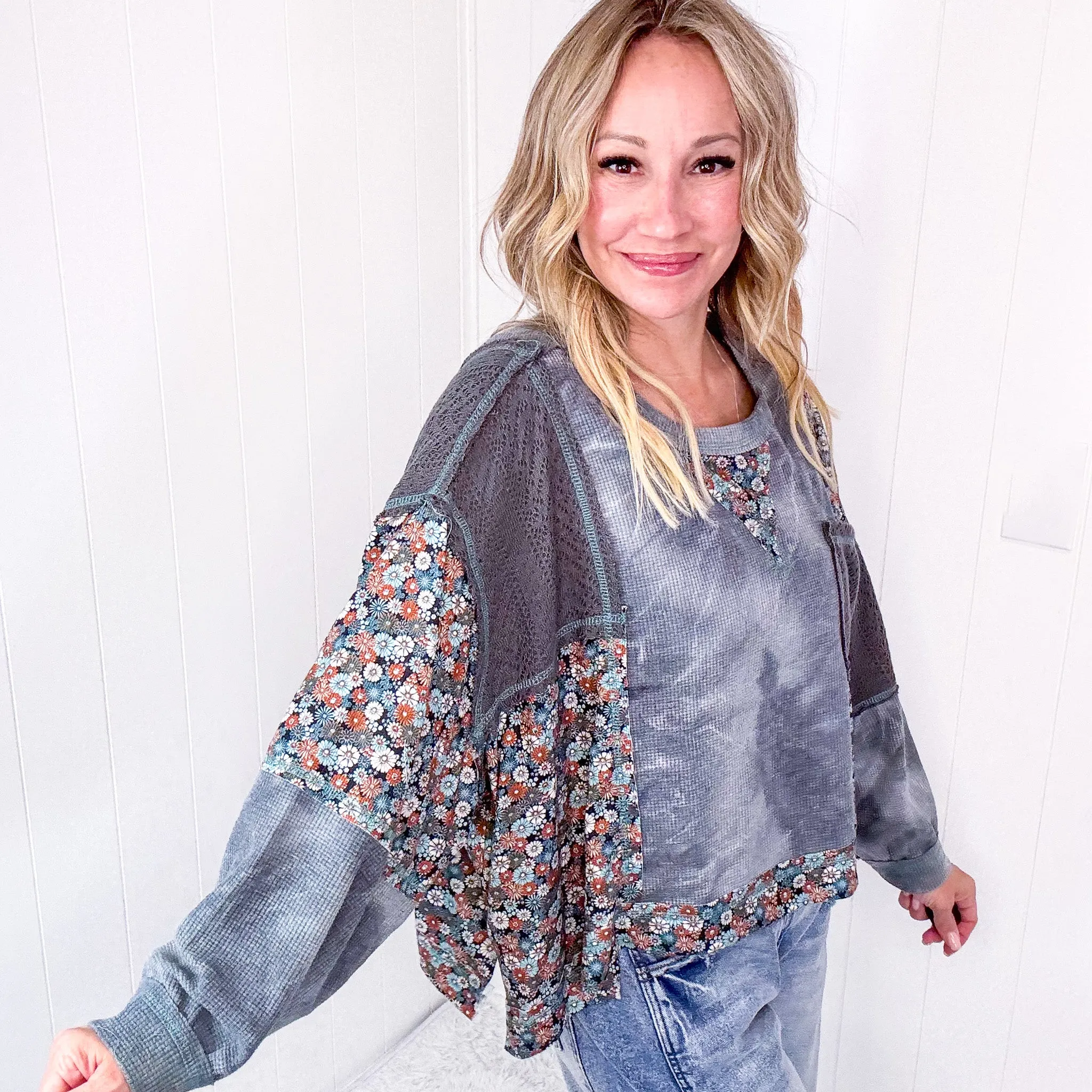 POL Thermal Floral Garden Thermal Contrasting Long Sleeve Pullover Top in 2 Options