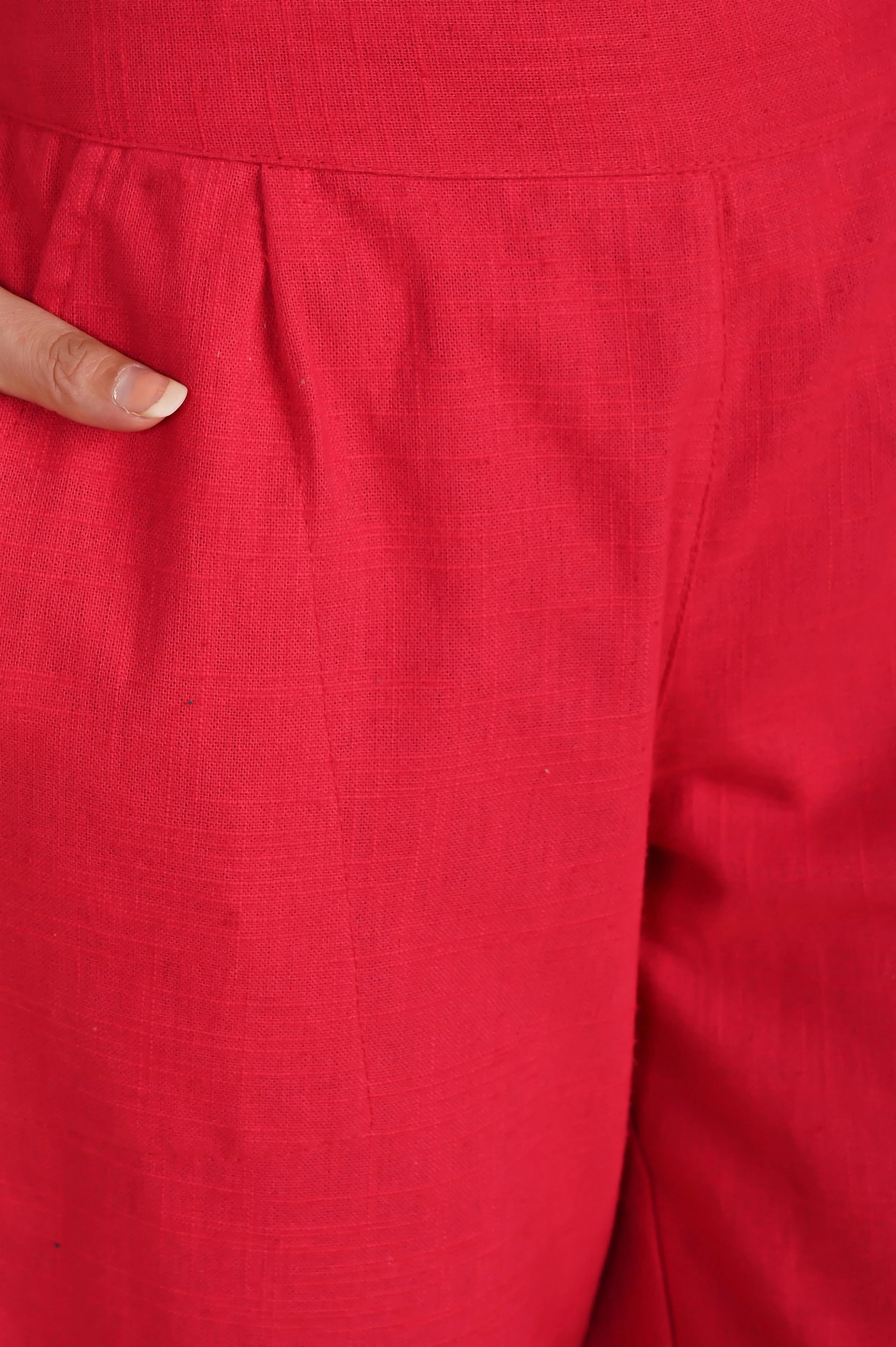 RED CLASSIC COTTON PANTS