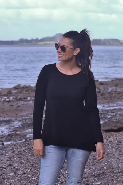 WOMEN'S 100% MERINO WOOL (210) A-LINE SCOOP LONG SLEEVE TOP BLACK